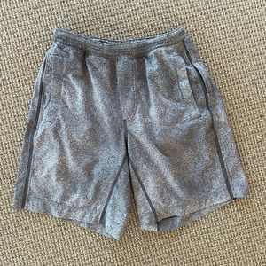 LuluLemon Men Athletic Shorts